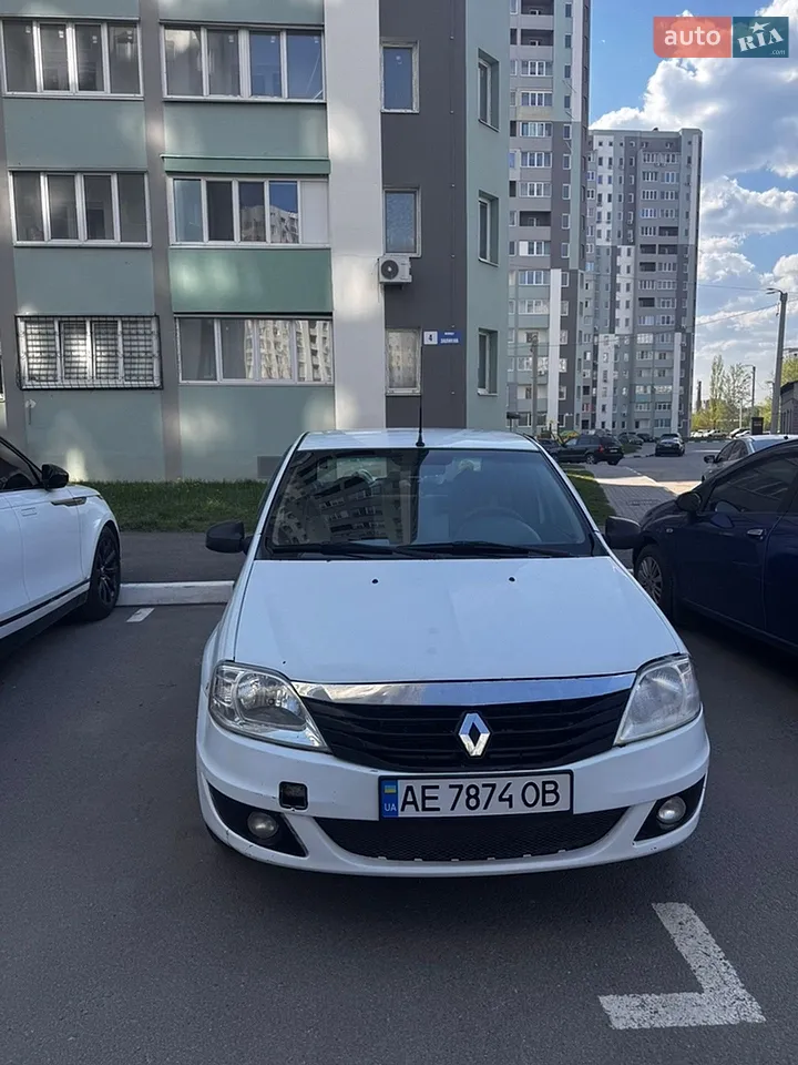 2012 Renault Logan - мініатюра 17