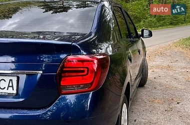 Седан Renault Logan 2017 в Киверцах