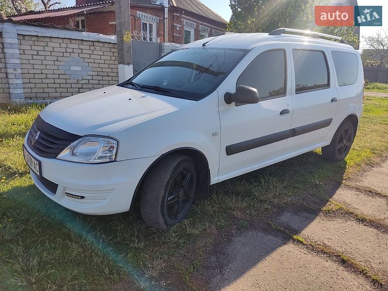 Универсал Renault Logan 2012 в Новой Водолаге