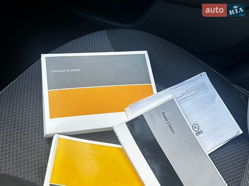 Седан Renault Logan 2014 в Чернигове