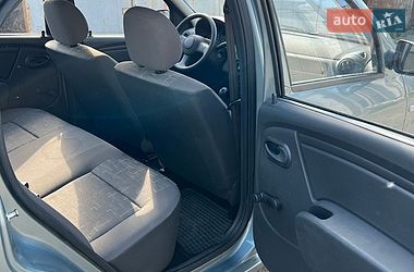Седан Renault Logan 2009 в Львові