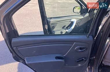 Седан Renault Logan 2012 в Харкові