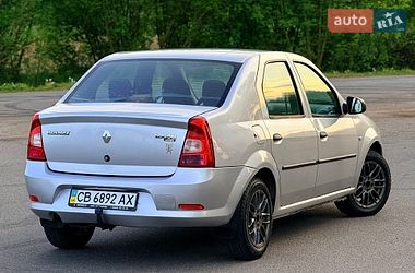 Седан Renault Logan 2011 в Мене