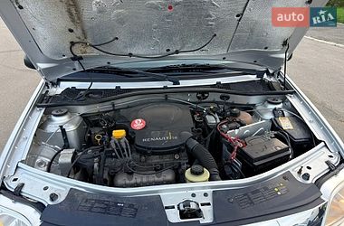 Седан Renault Logan 2011 в Мене