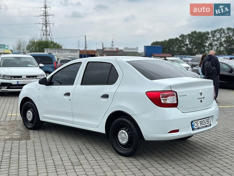 Седан Renault Logan 2014 в Черновцах