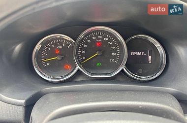 Седан Renault Logan 2013 в Ивано-Франковске
