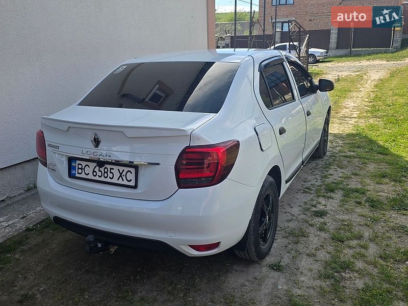 Седан Renault Logan 2020 в Бібрці