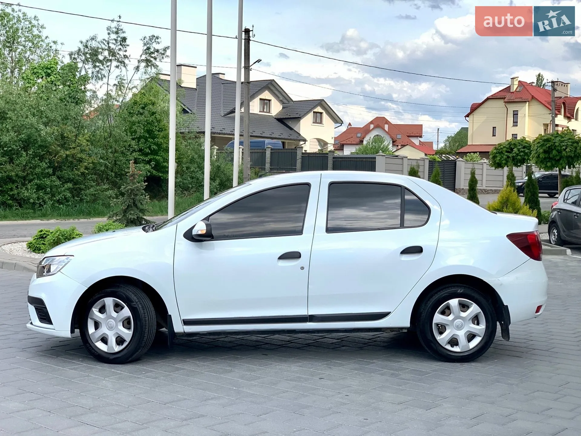 2019 Renault Logan - мініатюра 3