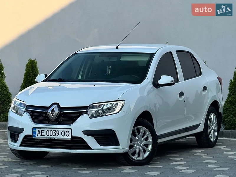 Renault Logan 2017