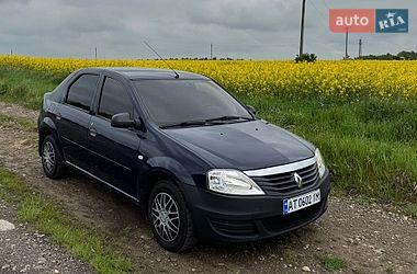Седан Renault Logan 2009 в Ивано-Франковске