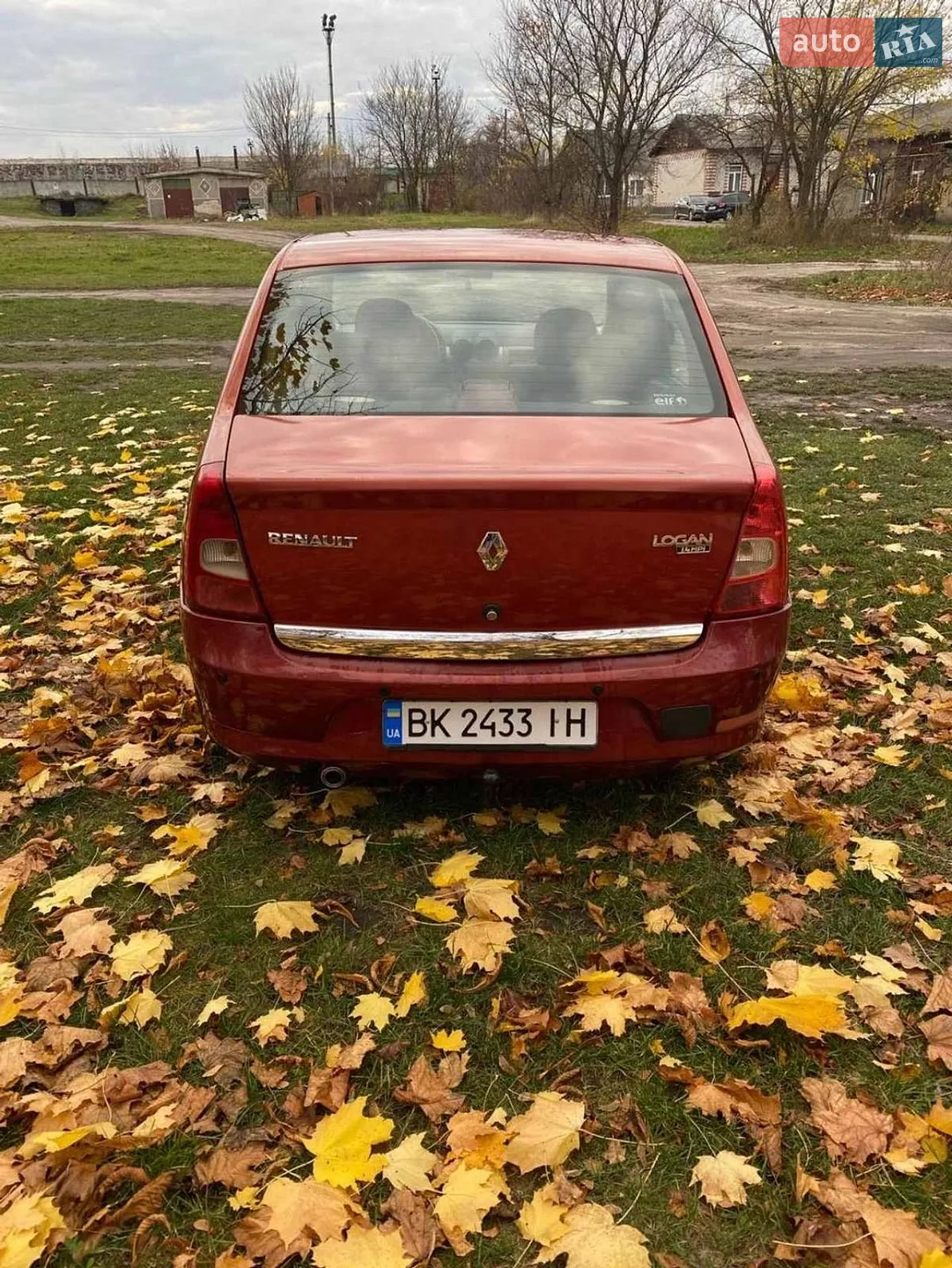 2010 Renault Logan - мініатюра 3