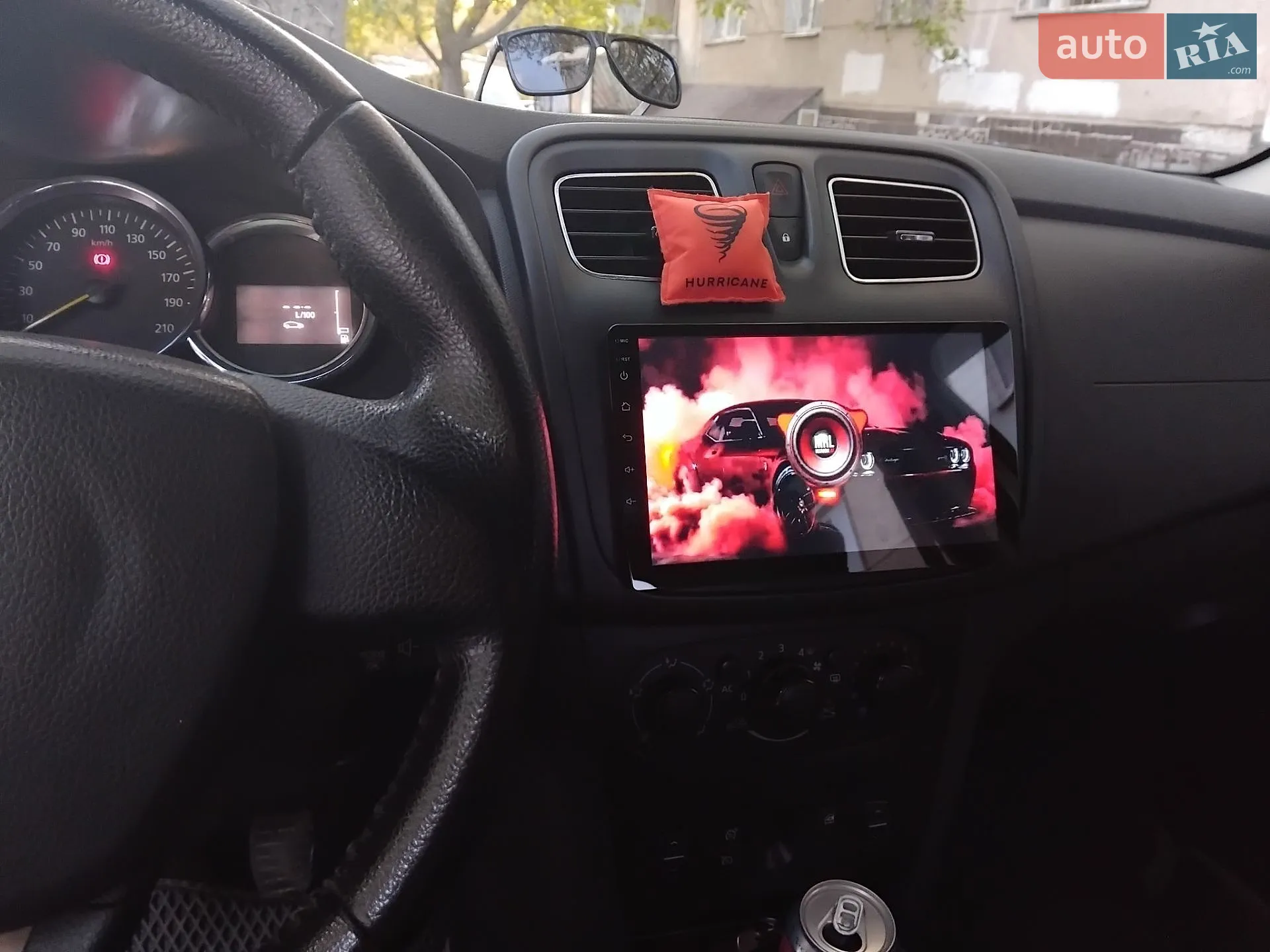 2014 Renault Logan - мініатюра 13
