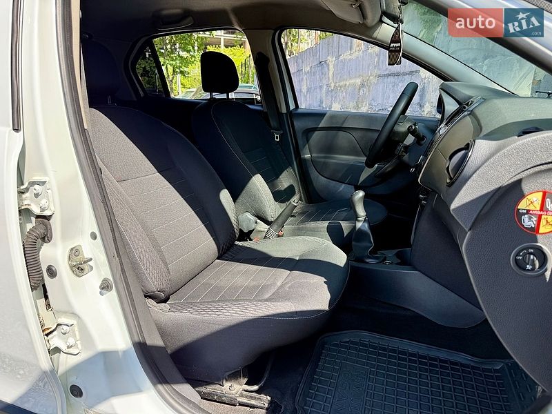 Седан Renault Logan 2020 в Харькове