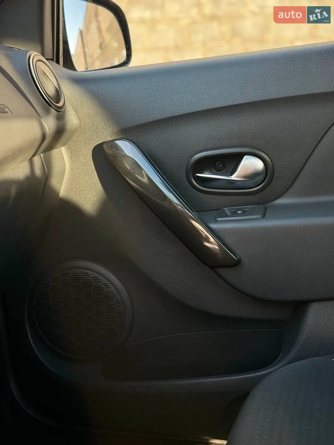 2020 Renault Logan - мініатюра 16