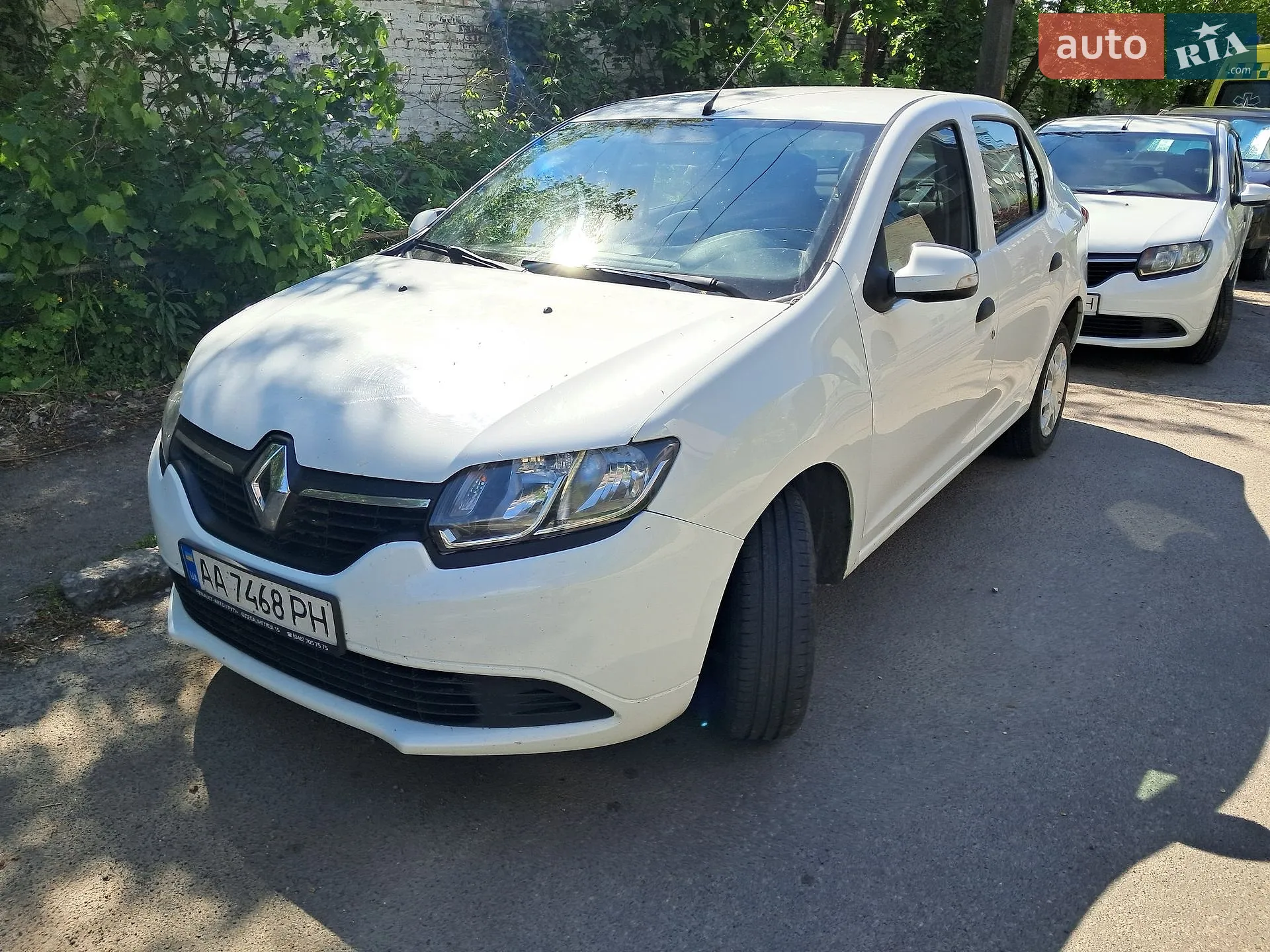 2015 Renault Logan - мініатюра 2
