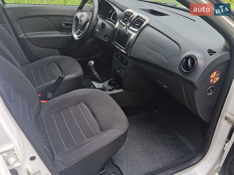 Седан Renault Logan 2021 в Києві