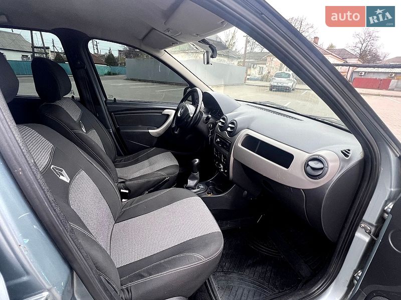 Седан Renault Logan 2010 в Кременчуці фото 38 Седан Renault Logan 2010 в Кременчуці