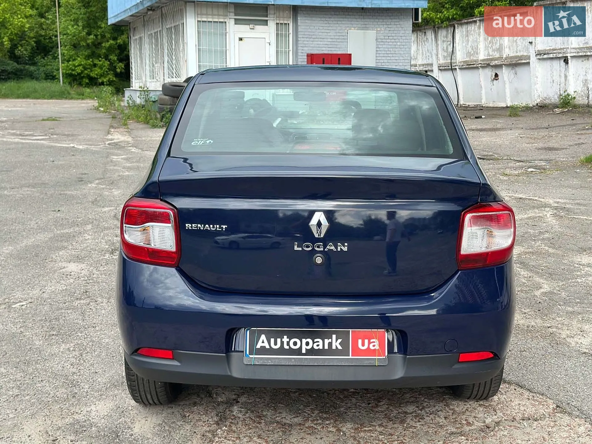 2015 Renault Logan - мініатюра 10