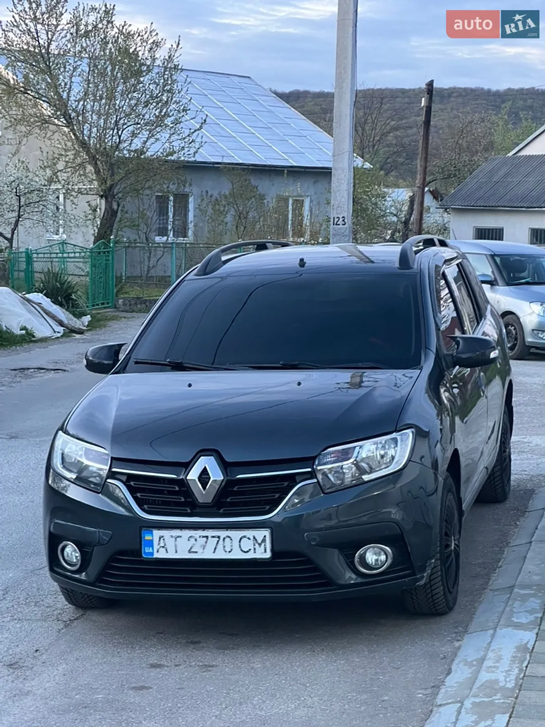 Renault Logan 2017 VIN VF14SRCL457455534 фото оголошення 13 з 20