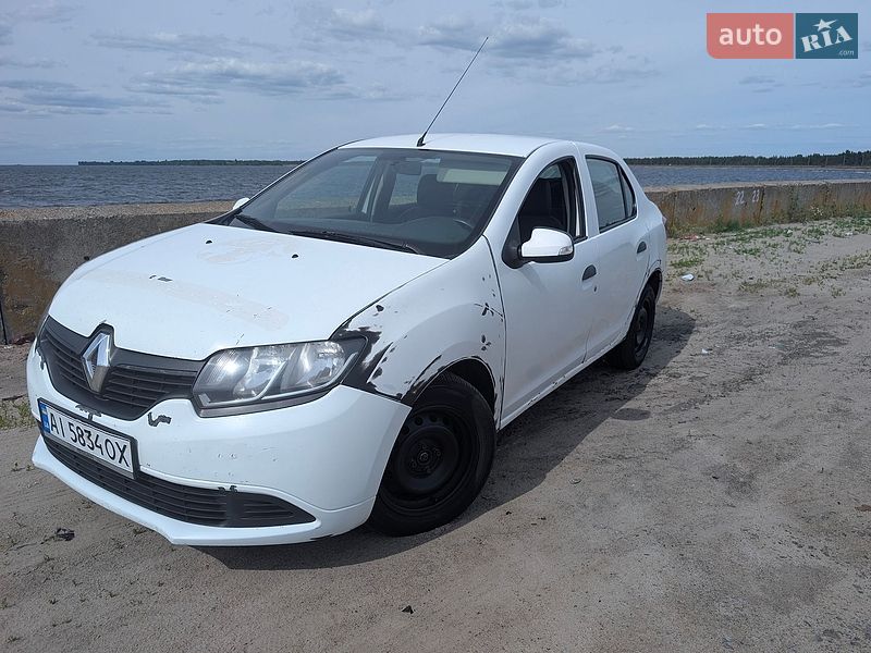 Седан Renault Logan 2013 в Вышгороде