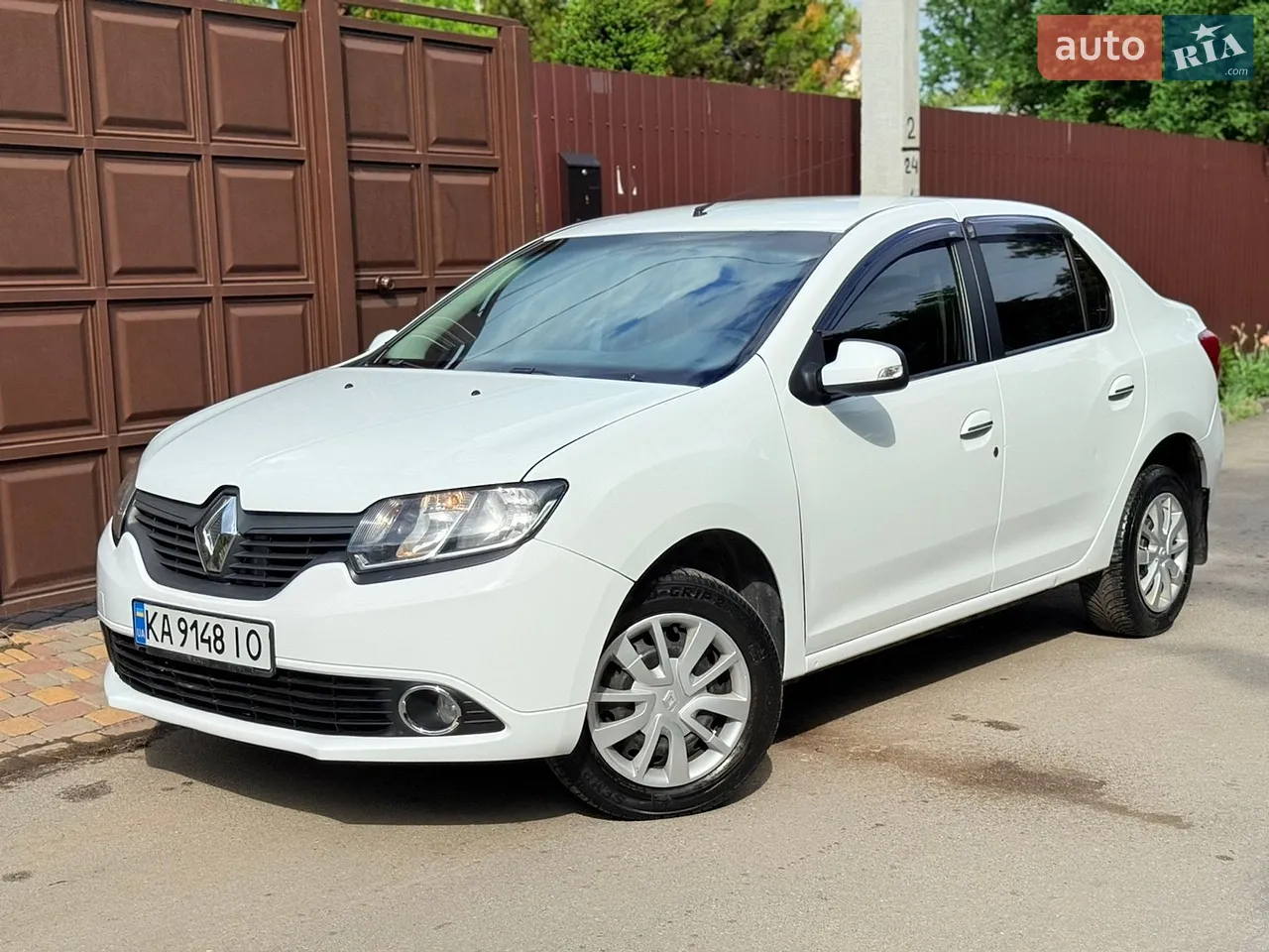 2015 Renault Logan - мініатюра 8
