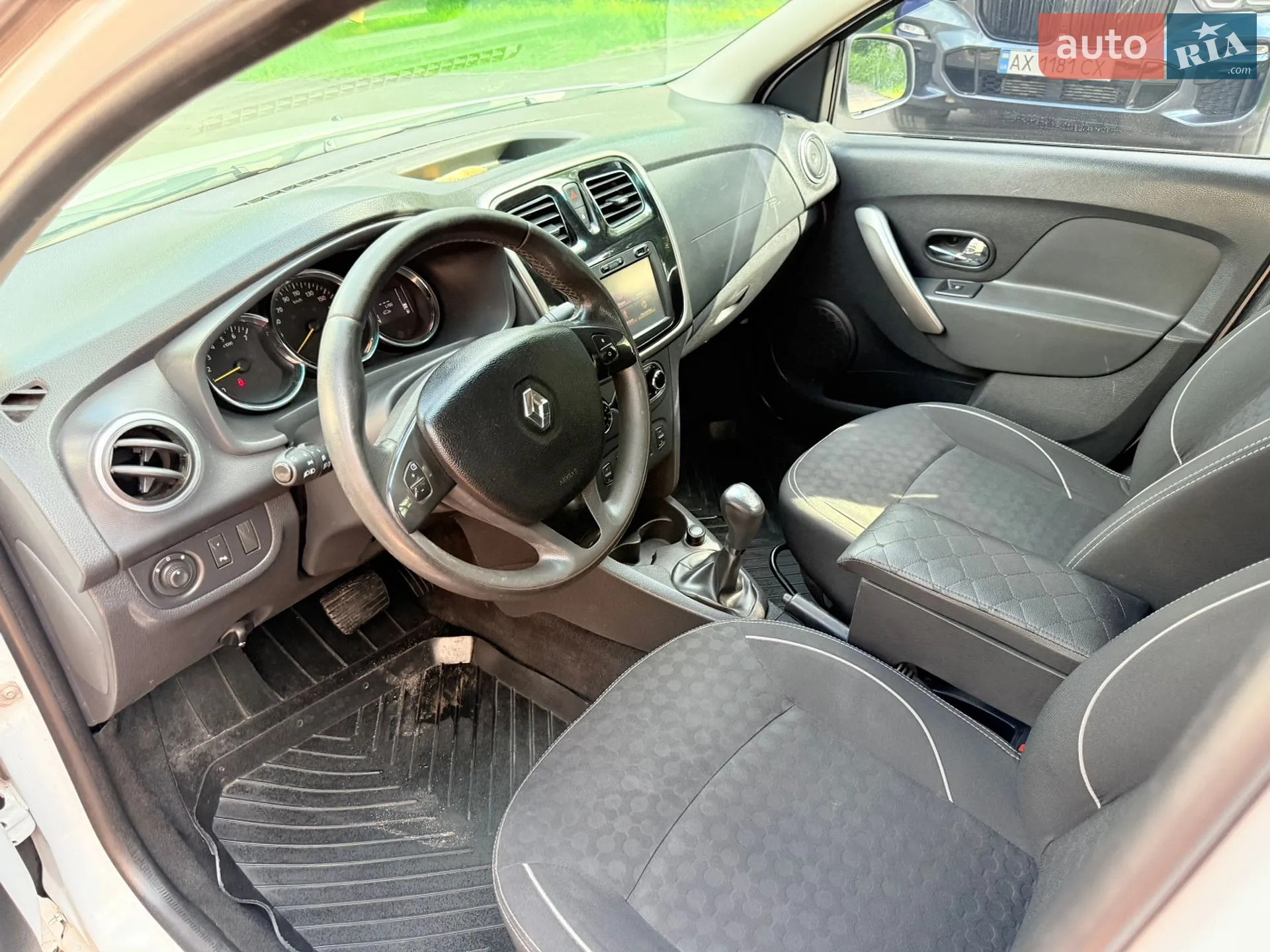 2016 Renault Logan - мініатюра 18