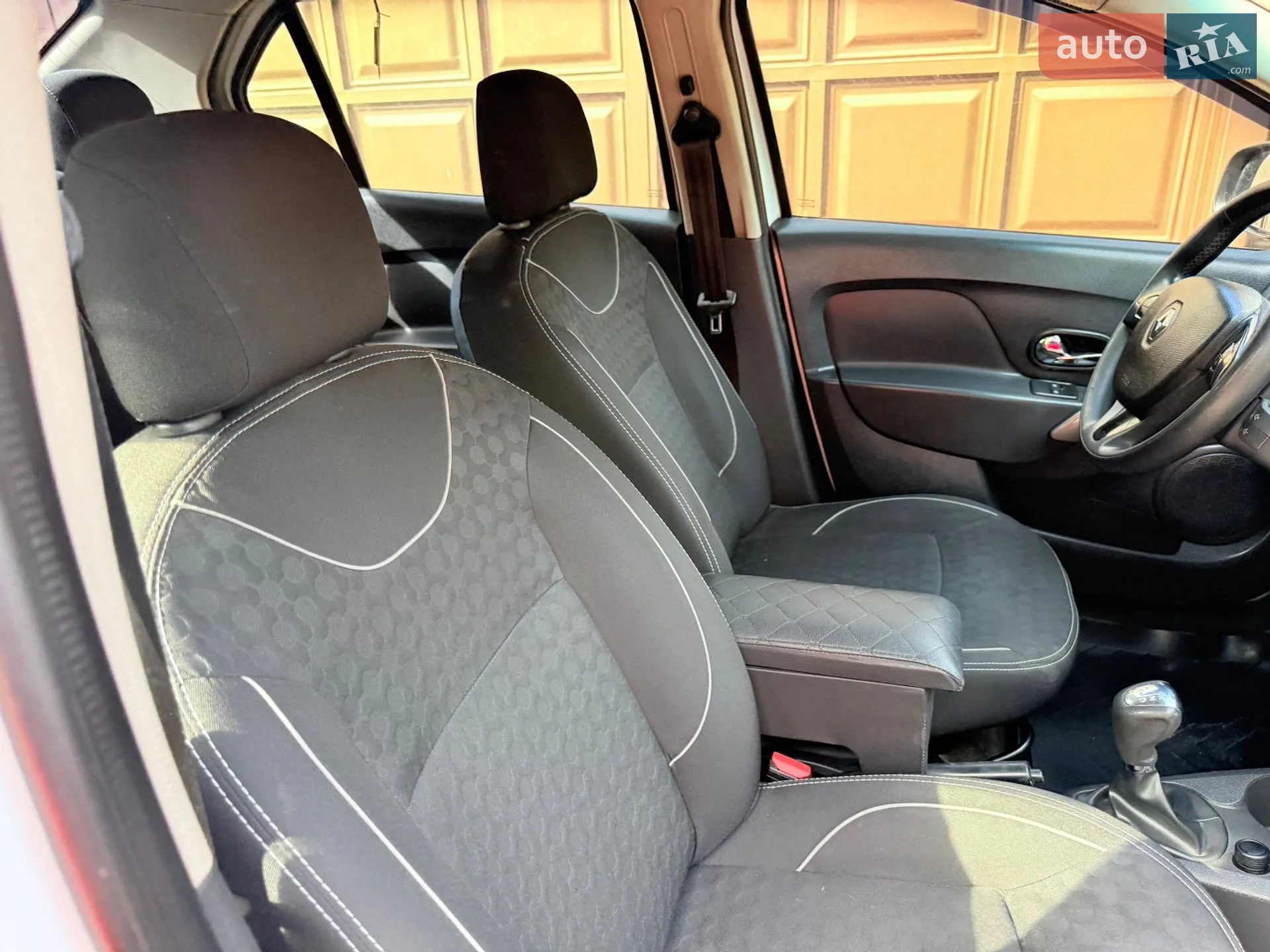 2016 Renault Logan - мініатюра 30