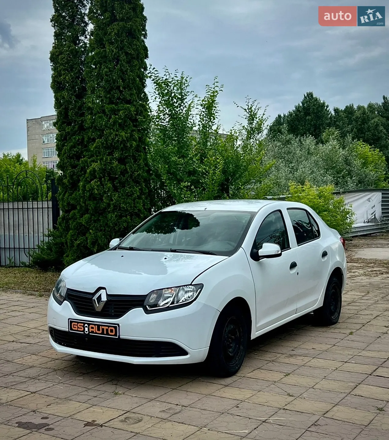 2013 Renault Logan - мініатюра 3