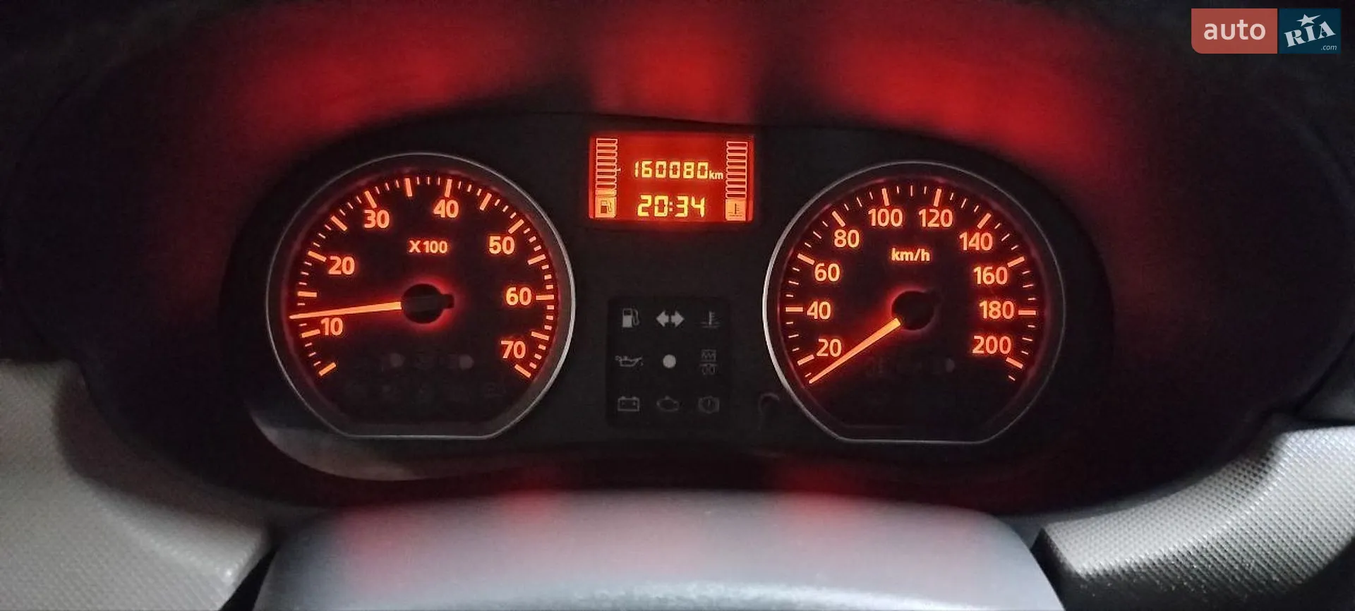 2010 Renault Logan - мініатюра 29