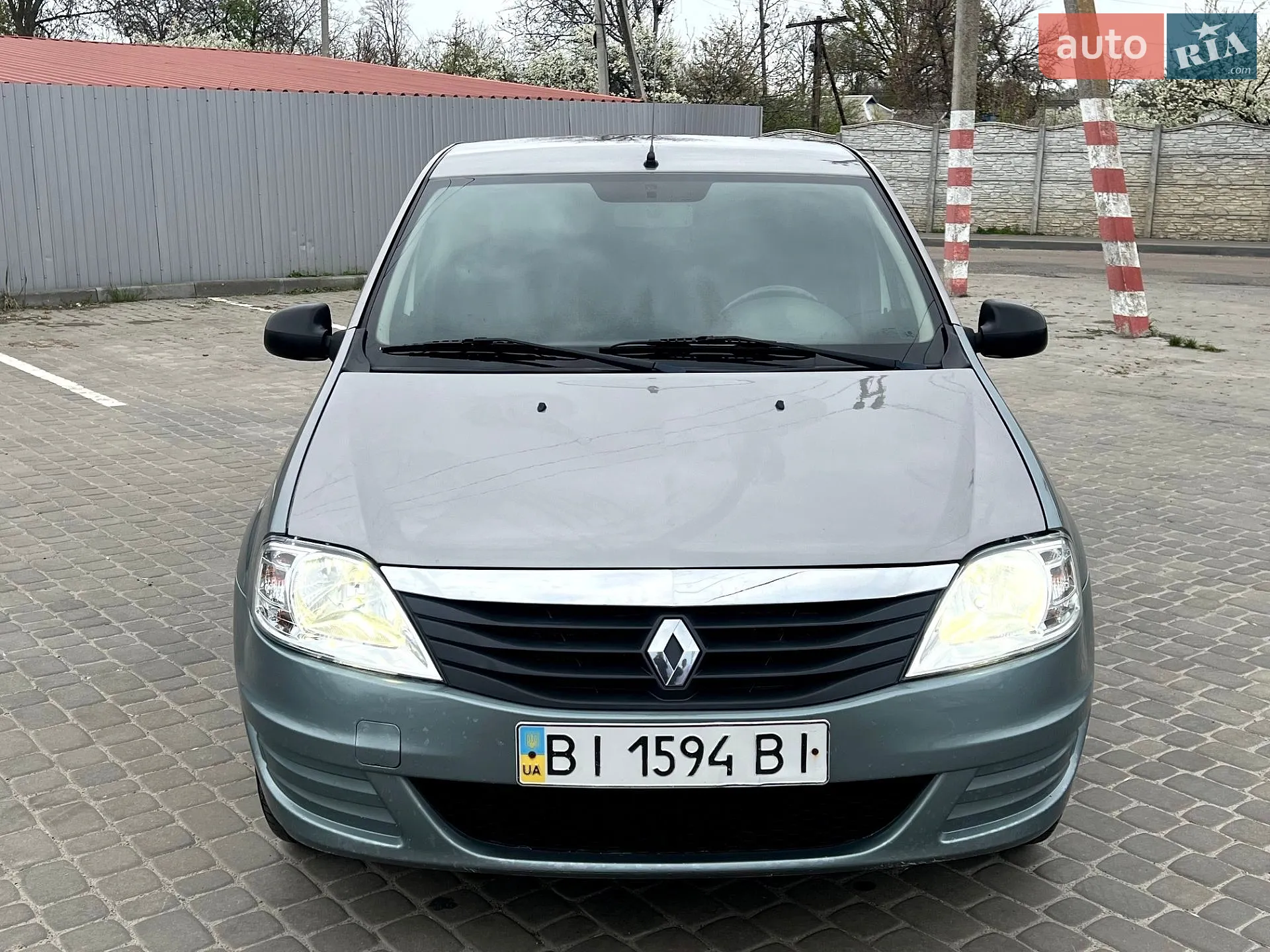 2010 Renault Logan - мініатюра 53