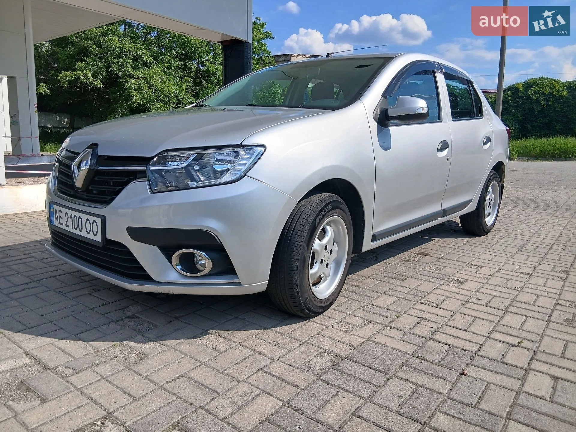 2017 Renault Logan - мініатюра 7