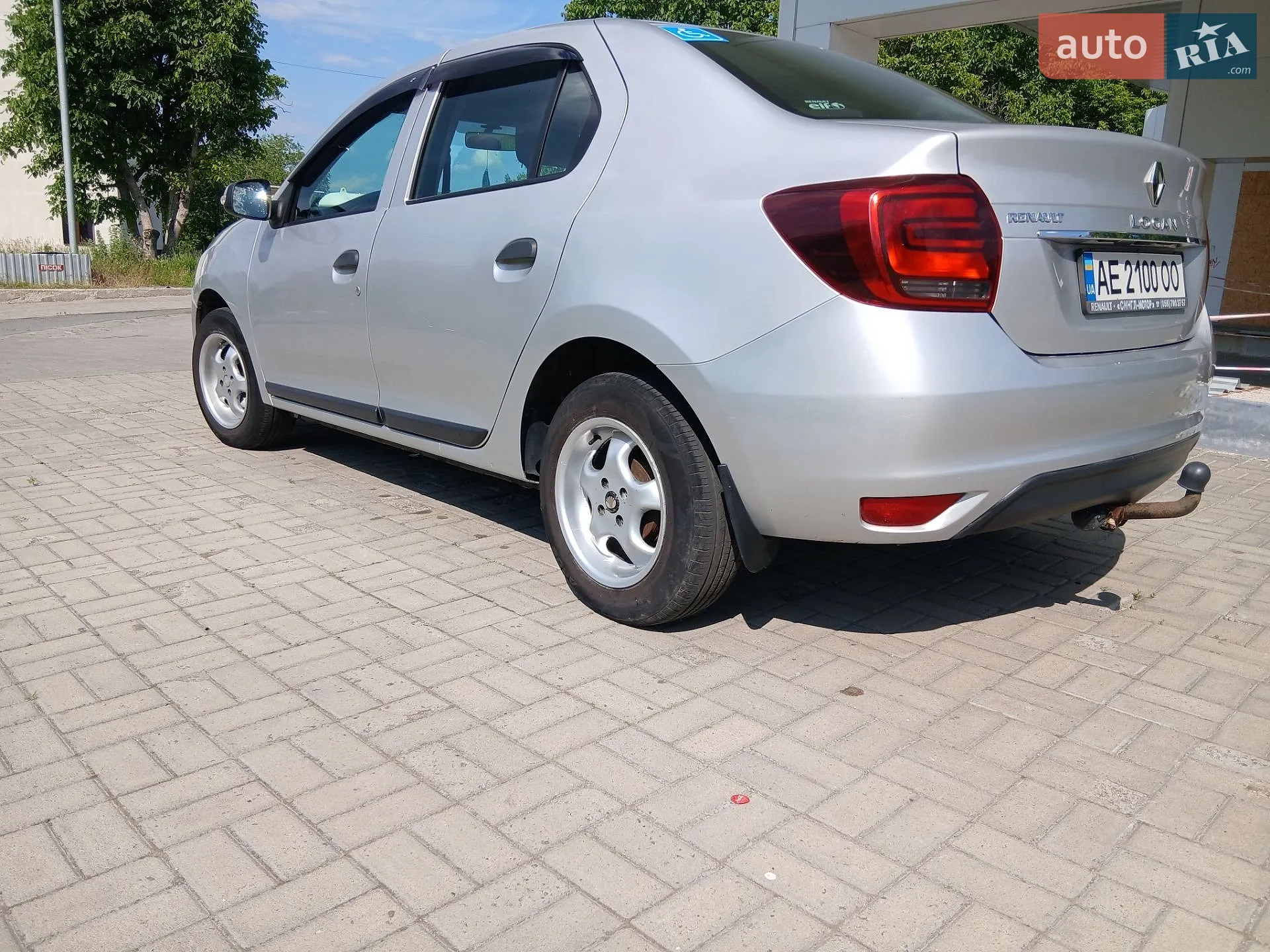 2017 Renault Logan - мініатюра 13
