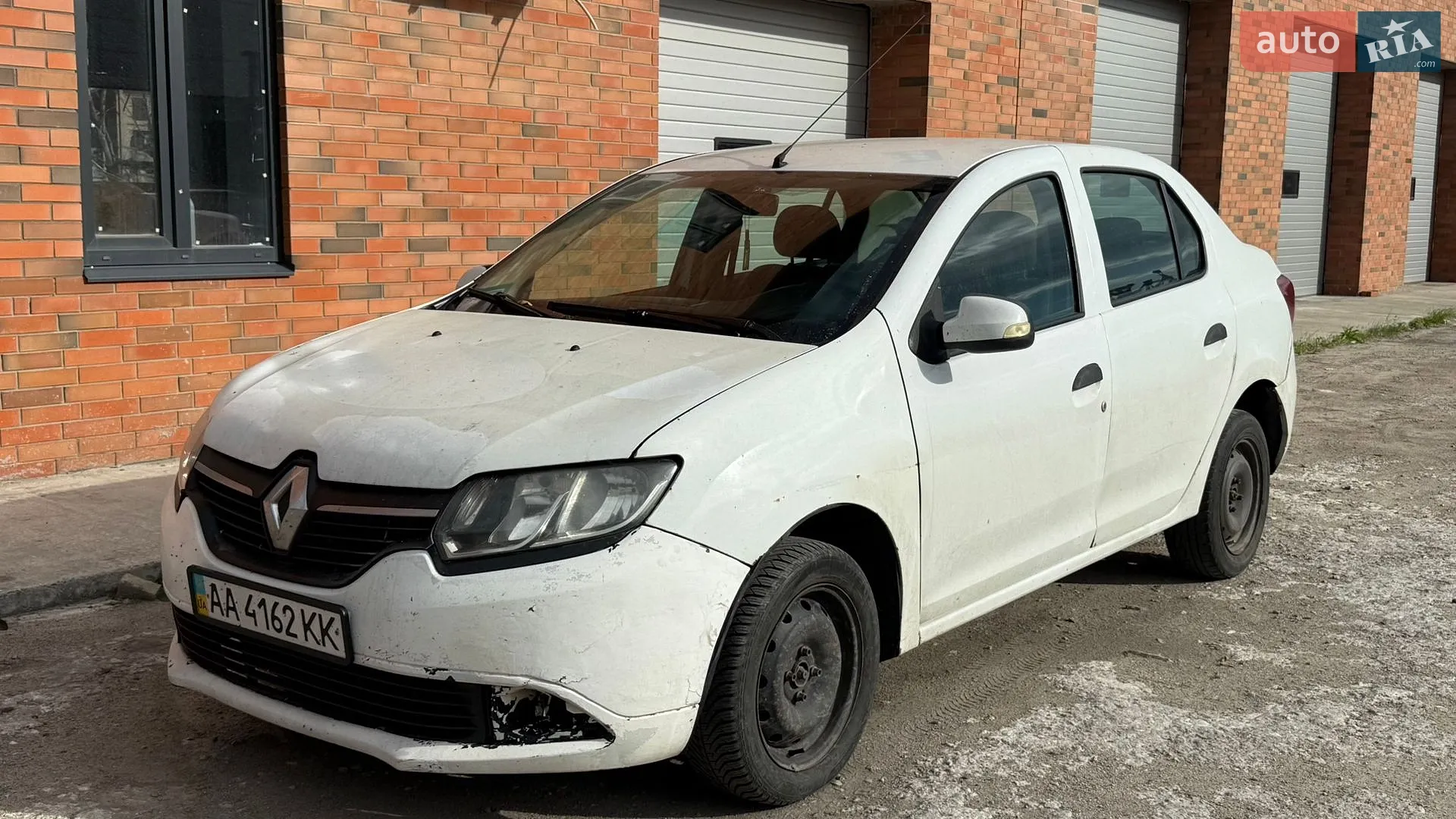 Renault Logan 2013