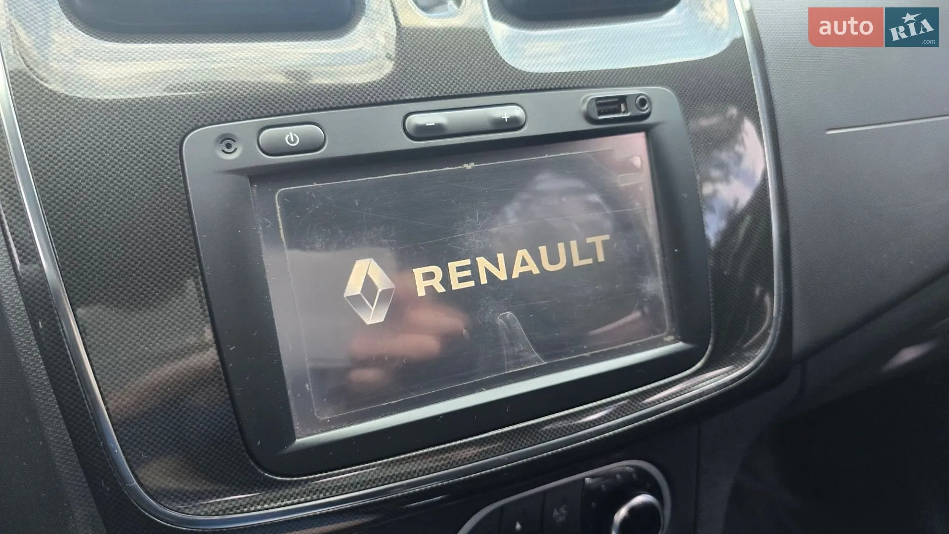 2018 Renault Logan - мініатюра 10