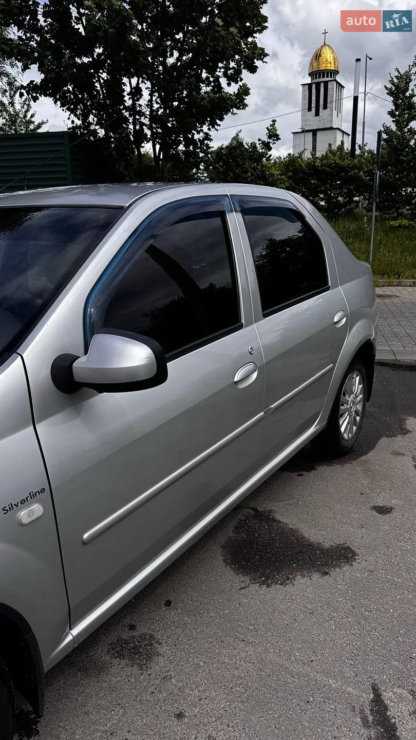 2011 Renault Logan - мініатюра 3