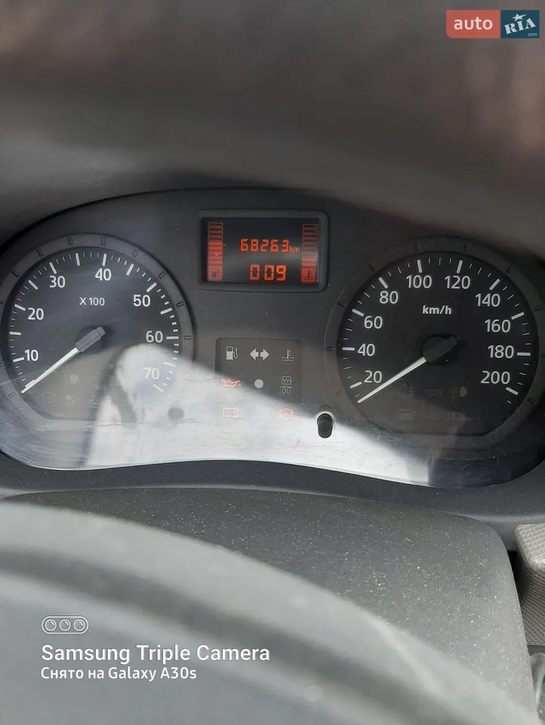 2011 Renault Logan - мініатюра 8