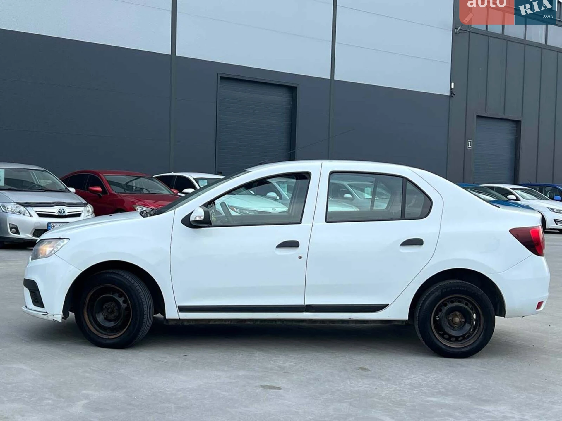 2019 Renault Logan - мініатюра 4