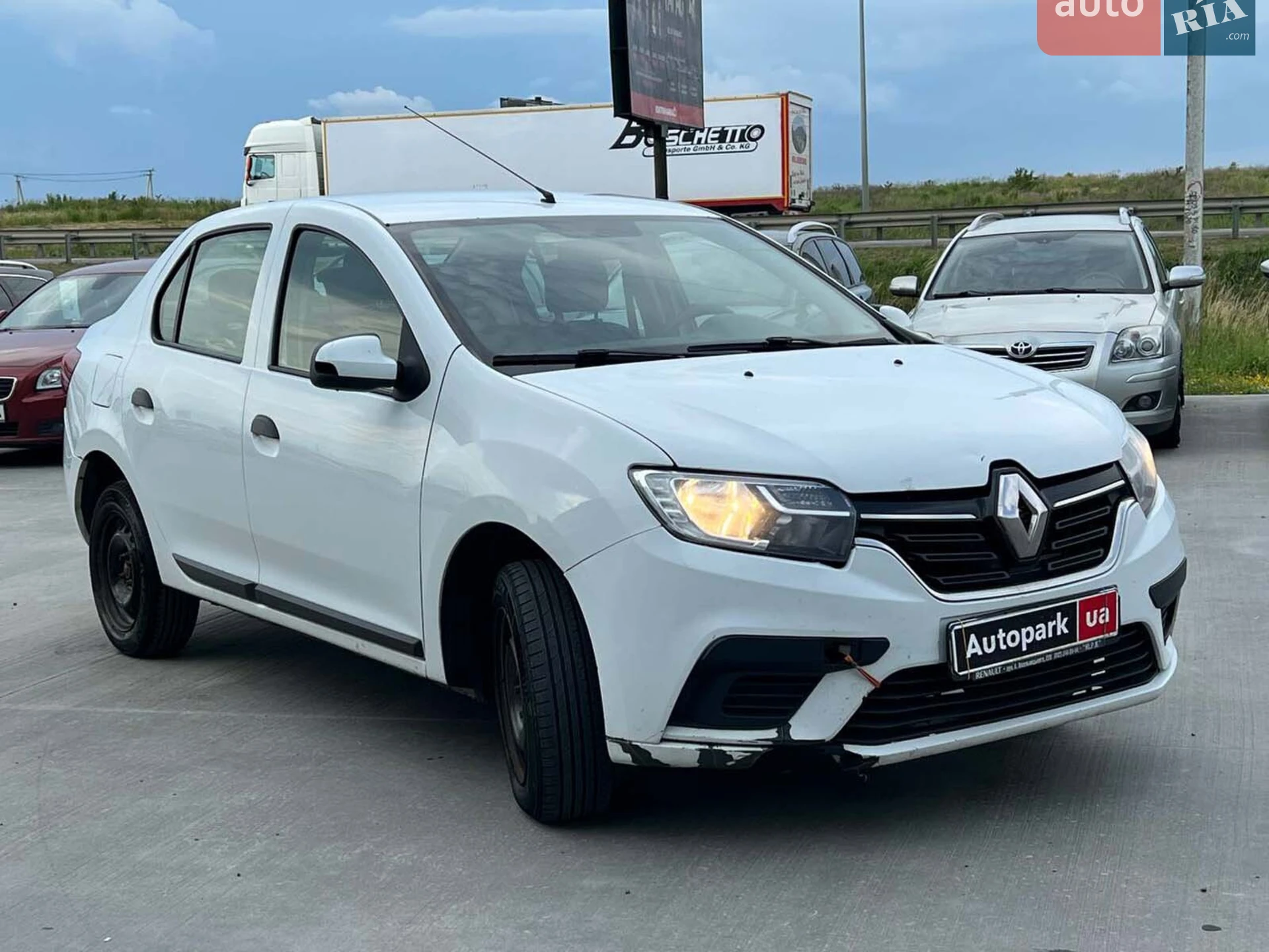 2019 Renault Logan - мініатюра 12