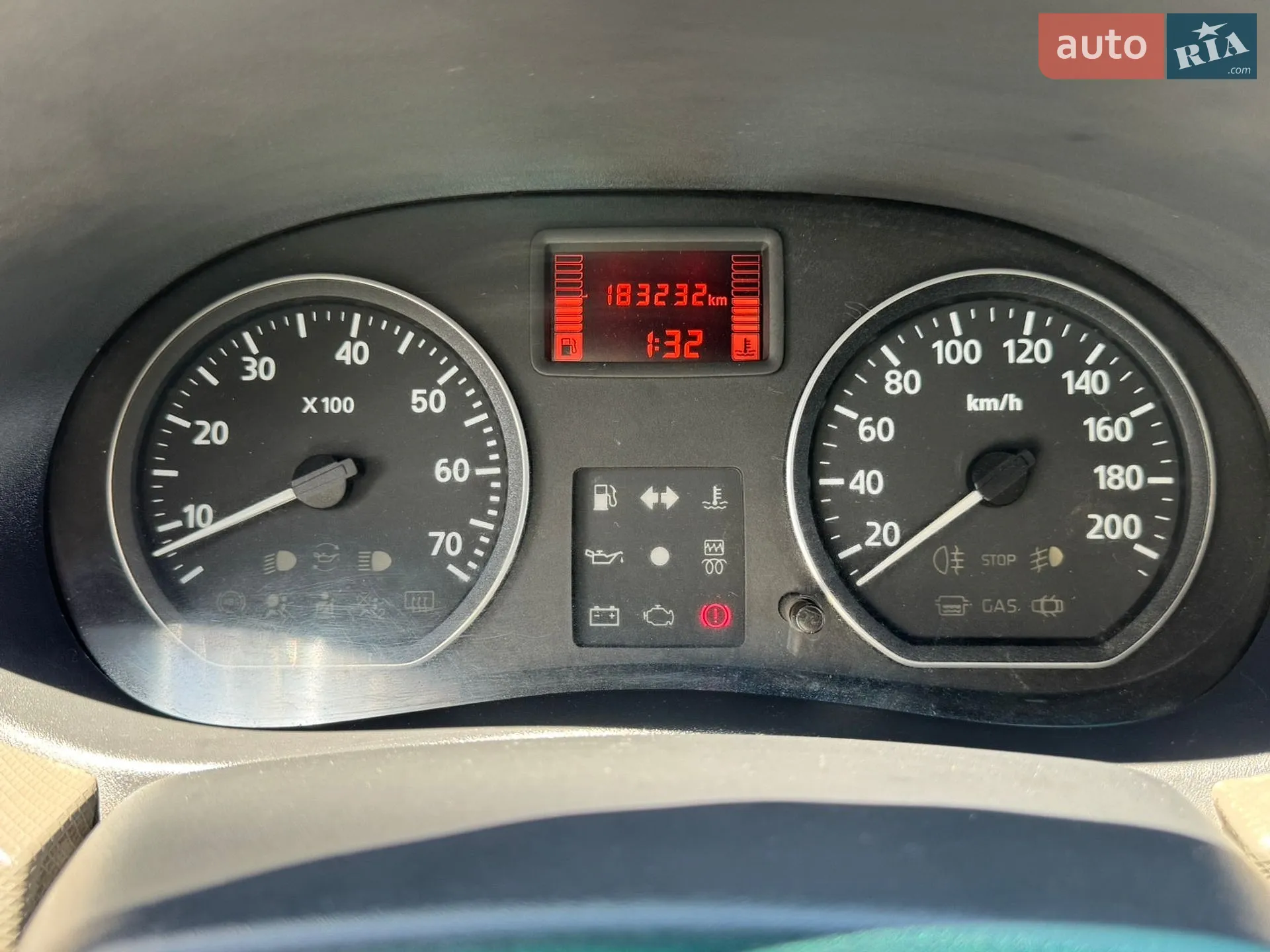 2012 Renault Logan - мініатюра 26