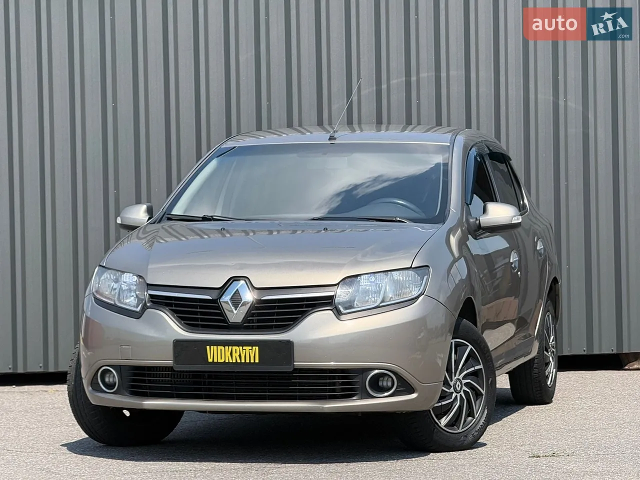 2013 Renault Logan - мініатюра 11