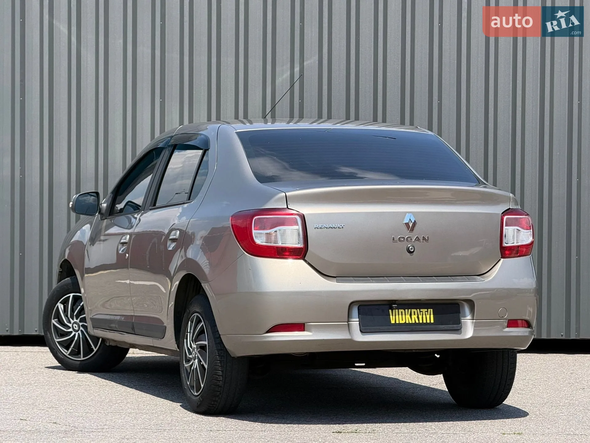 2013 Renault Logan - мініатюра 13