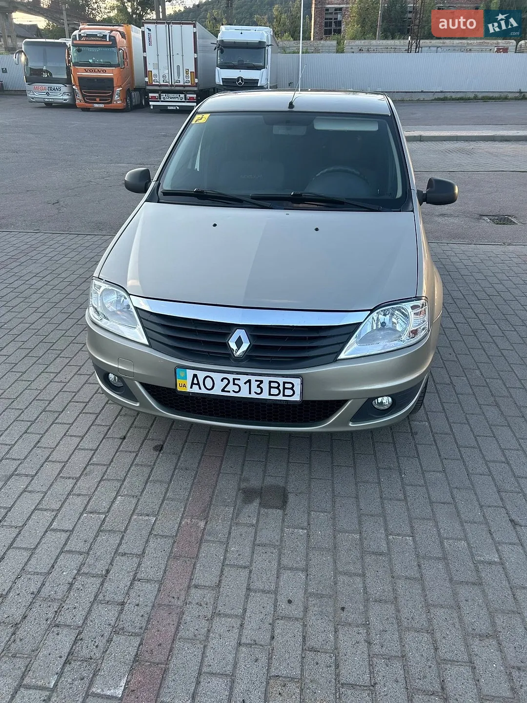 2010 Renault Logan - мініатюра 7