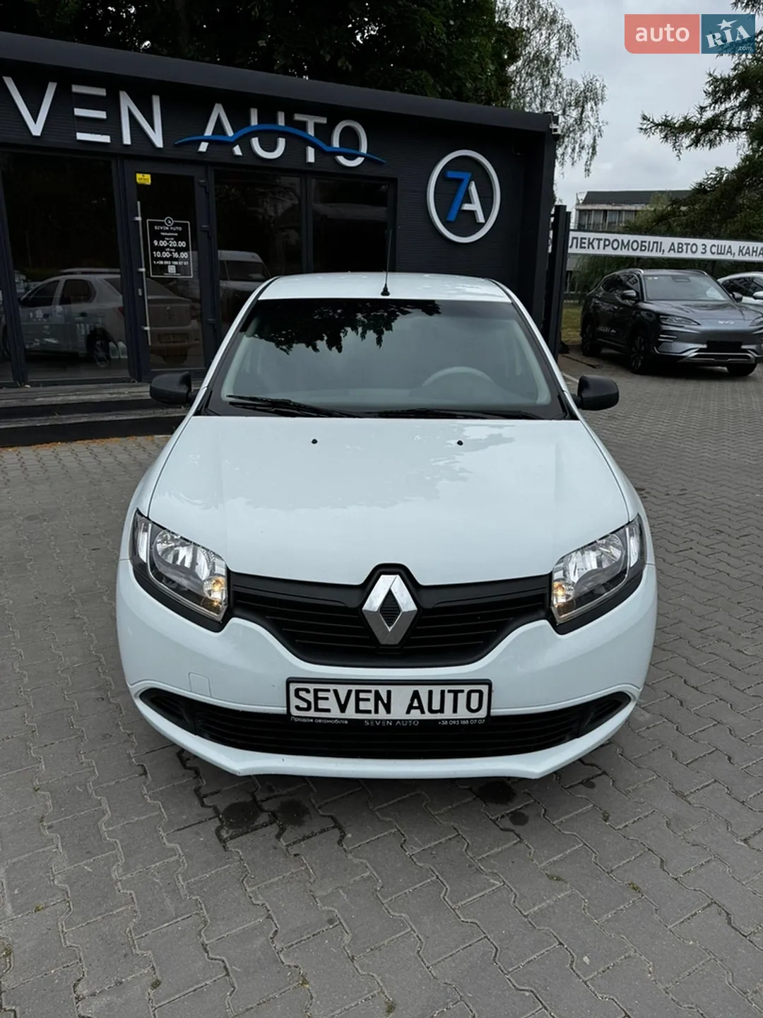 2014 Renault Logan - мініатюра 4
