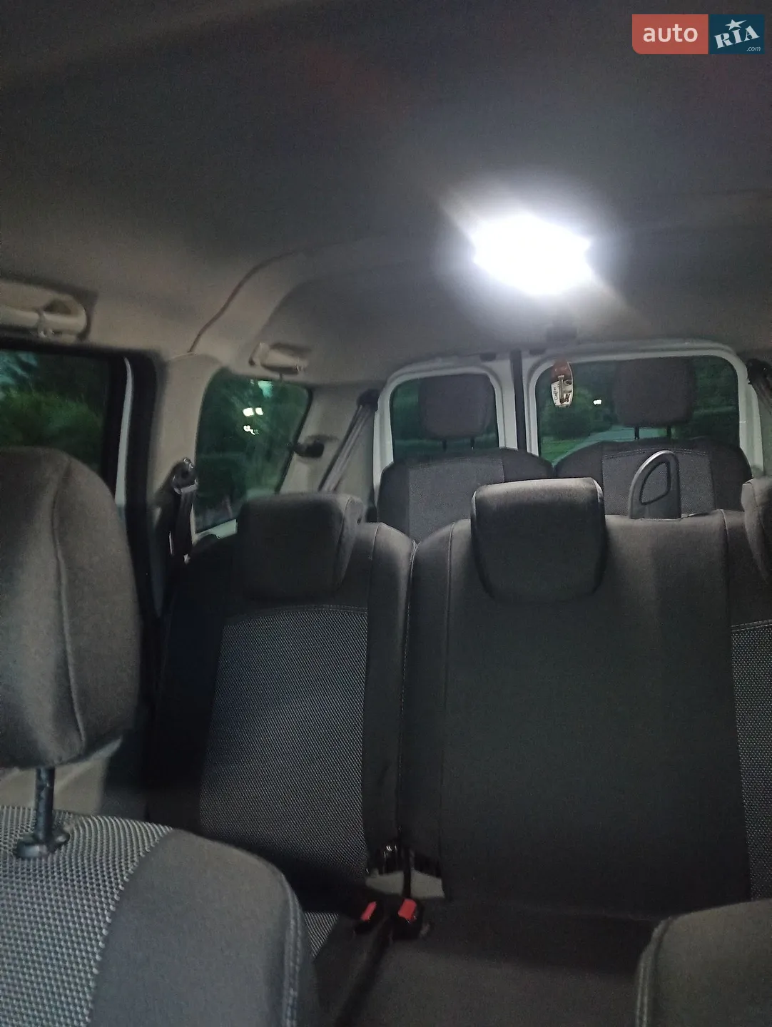2012 Renault Logan - мініатюра 30