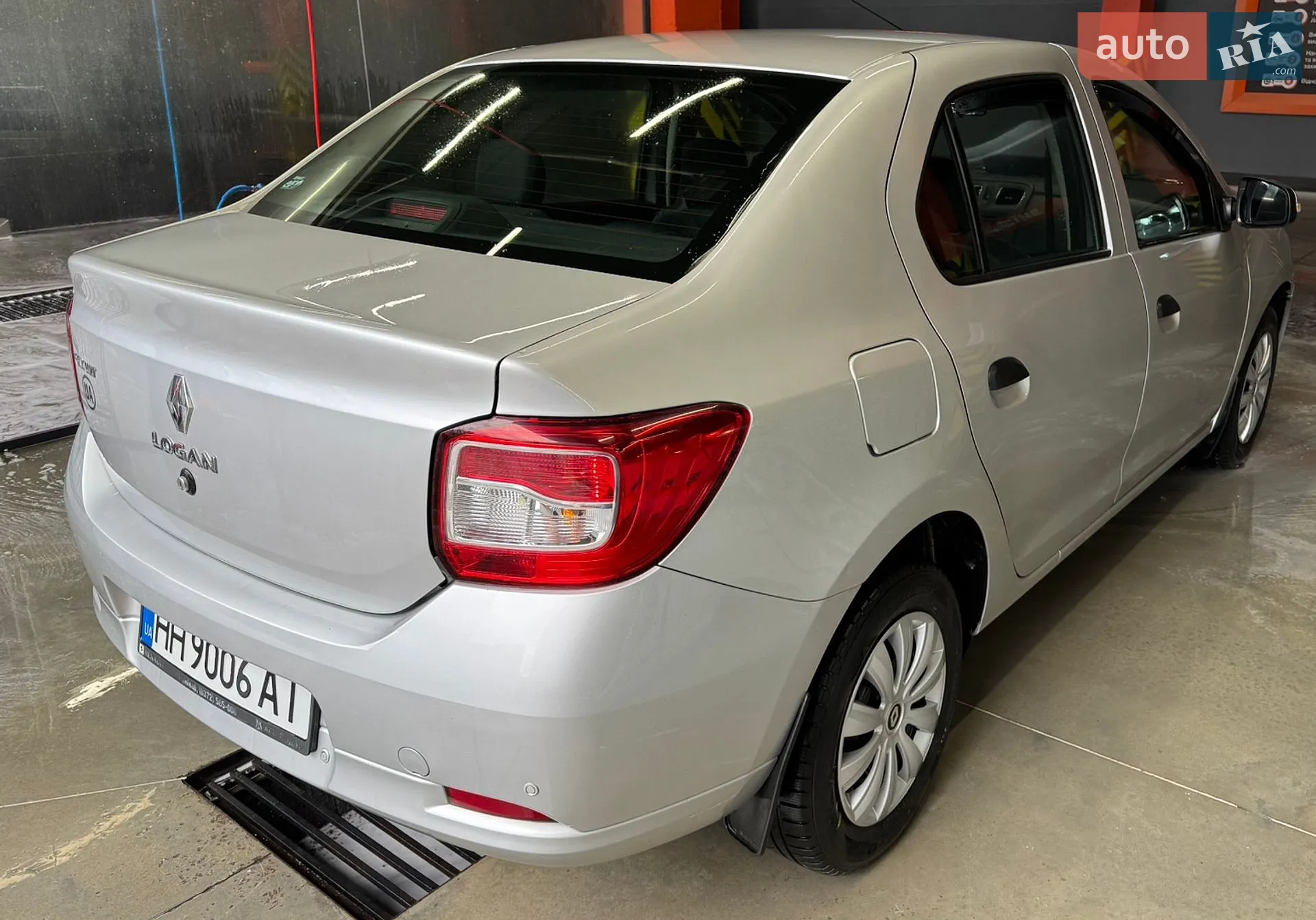 2014 Renault Logan - мініатюра 4