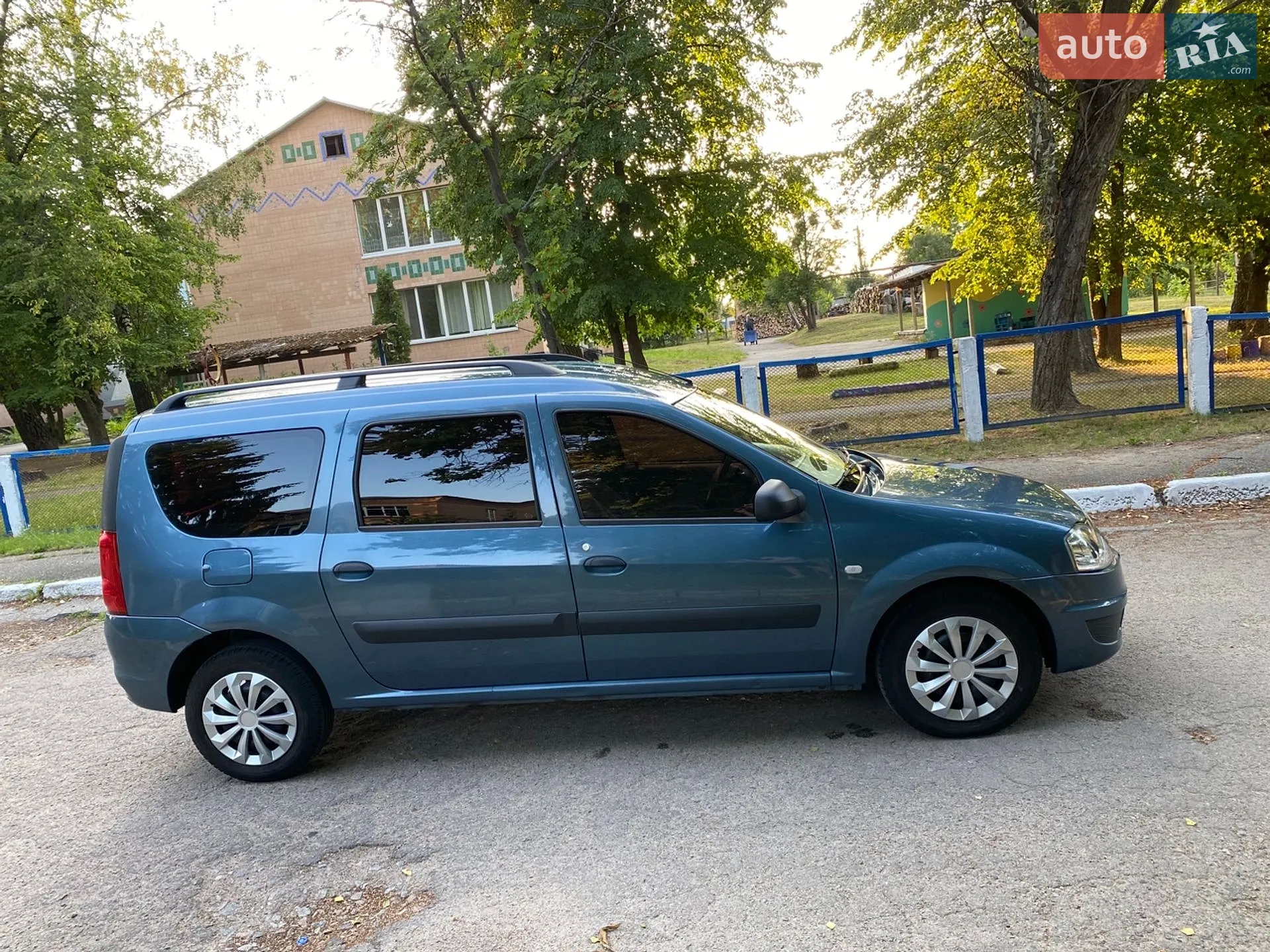2012 Renault Logan - мініатюра 4