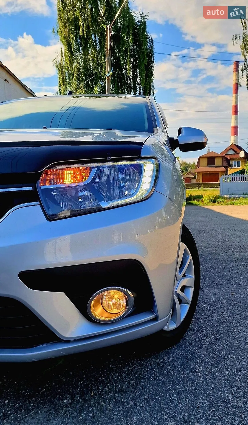 2017 Renault Logan - мініатюра 11