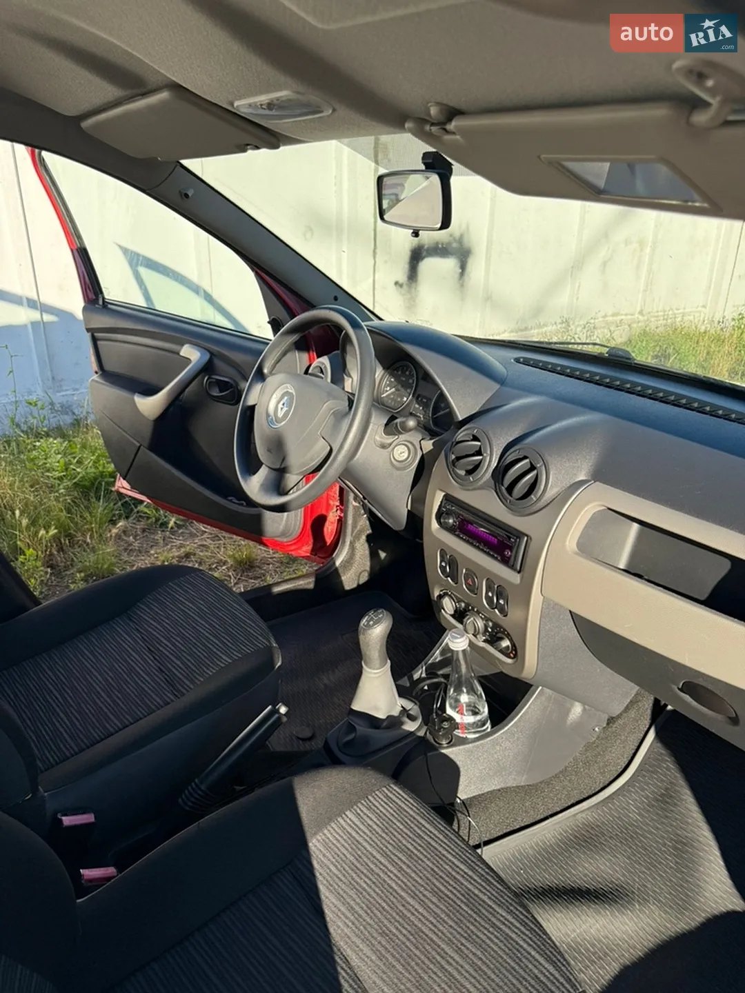 2012 Renault Logan - мініатюра 13