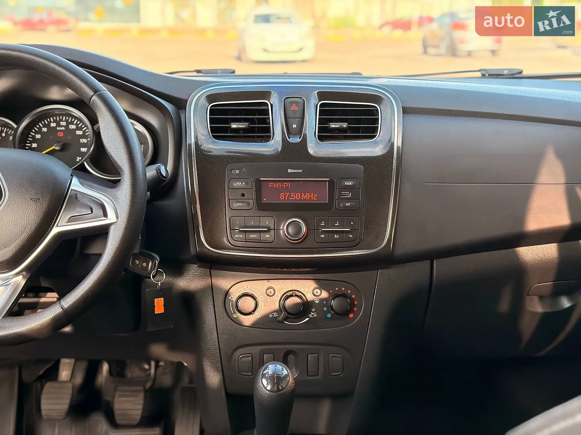 2020 Renault Logan - мініатюра 55