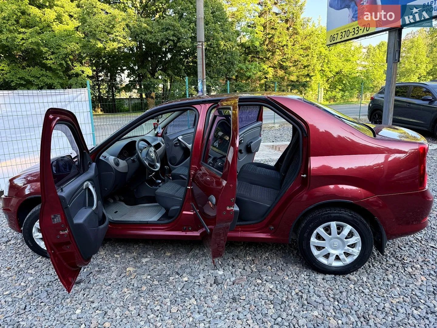 2011 Renault Logan - мініатюра 18